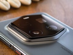 Lors du Mobile World Congress, Honor a annoncé de nombreuses innovations utiles pour ses smartphones, comme le Magic7 RSR, dans le cadre de son Plan Alpha. (Source de l'image : Weibo)