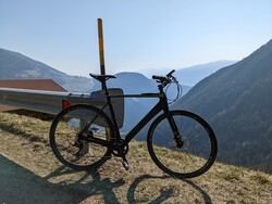 Examen : UB77 de C.B.T. Italia. Vélo d'essai fourni par C.B.T. Italia.