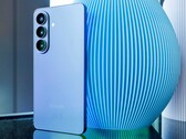 L'iPhone 17 d'Apple et le Galaxy S26 illustré font partie des bénéficiaires de la tendance des smartphones haut de gamme