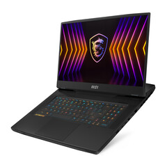 De nouveaux détails apparaissent sur le MSI GT77, notamment les prix, les dimensions, les ports et la disponibilité (Source : MSI)