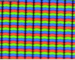Sous-pixels légèrement granuleux