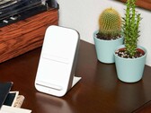 Un chargeur sans fil Warp de deuxième génération pourrait être en route. (Source : OnePlus)