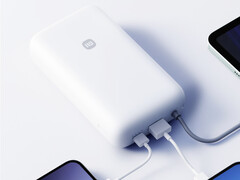 Le Xiaomi 20 000 mAh Power Bank with Built-in Cable (2026) peut être utilisé sur les vols en Chine.
