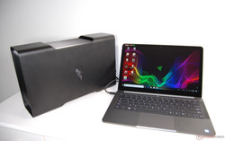 Le Razer Core V2 et le Blade Stealth, un duo parfait.