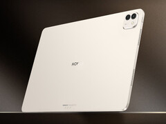 Honor a laissé entendre qu'elle compléterait le MagicPad 3 (photo) par une variante Pro dédiée. (Source de l'image : Honor)