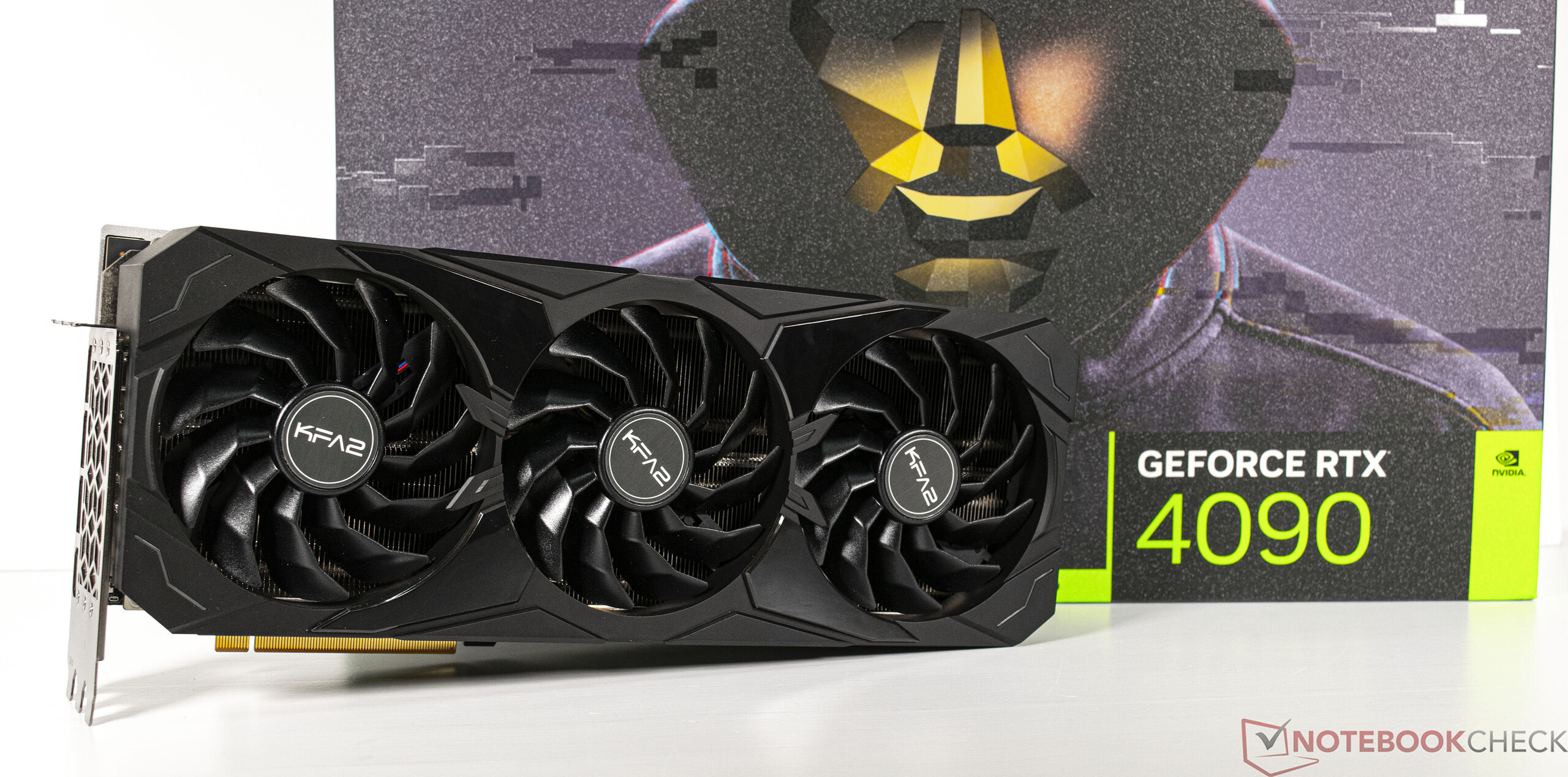 NVIDIA GeForce RTX 4090 Founders Edition Carte graphique 24 Go GDDR6X  Titane et noir : : Informatique