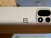 Le OnePlus 15 (Source de l'image : Weibo)