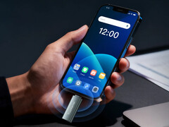 On ne sait pas exactement sur quelle version de Android PlugOS est basé. Illustration : PlugMate fonctionnant sur un iPhone. (Source de l'image : TrustKernel)