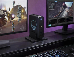 Le NUC 12 Enthusiast sera lancé avec l&#039;emblème RVB frappant d&#039;Intel. (Image source : Intel)