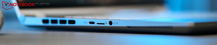 À gauche : USB-C 3.2 Gen2, microSD, casque d'écoute