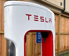 Les Superchargeurs de Tesla continuent d'être vandalisés (image : KPRC Click2Houston)