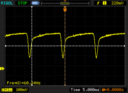 Luminosité à 60 % et gradation supplémentaire via l'appli MyAsus. La luminosité n'est que de 6 cd/m², mais il n'y a pas de PWM à 240 Hz.