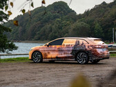L'ID.7 Tourer reprend de nombreux éléments stylistiques de l'ID.7 classique, mais avec un volume de coffre plus important, typique d'un break. (Source de l'image : Volkswagen)