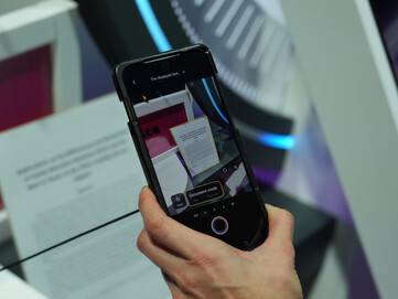 Un aperçu officiel du Vivo X300 Max.