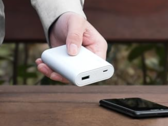 La banque d'alimentation Anker 10 000 mAh (photo) est désormais liée à 19 incidents signalés. (Source : Anker)