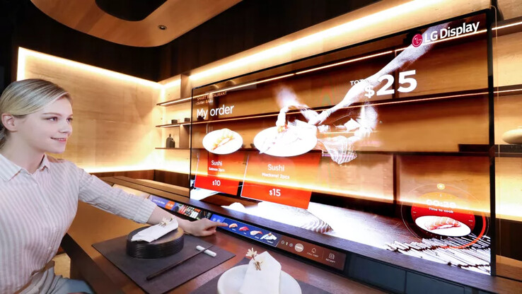 Les OLED transparents LG dans les restaurants peuvent offrir une sélection de menus intelligents et une fonctionnalité transparente en même temps. (Source de l'image : LG)
