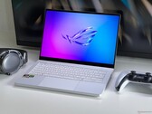 Asus ROG Zephyrus G14 2025. (Source de l'image : Andreas Osthoff/Notebookcheck)