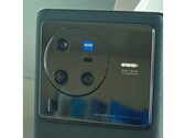 Est-ce un X80 Pro ? (Source : Yh_Liew via Weibo)