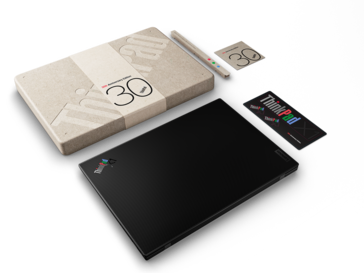 ThinkPad X1 Carbon Gen 10 30th Anniversary Edition avec emballage spécial