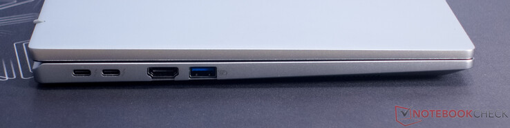 2x Thunderbolt 4/USB 4 (USB-C ; PowerDelivery, Displayport), HDMI, USB 3.2 Gen 1 (USB-A)