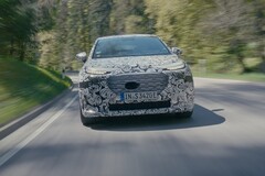 Après les premières esquisses, la nouvelle Audi A2 e-tron se montre maintenant sous sa véritable forme en tenue de camouflage lors d'essais sur glace et sur neige dans le nord de la Suède et dans la soufflerie