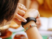Bee propose un bracelet d'intelligence artificielle économique doté de deux microphones. (Source de l'image : Bee)