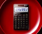 La dernière calculatrice de poche de Casio est dotée d'un boîtier en aluminium laqué noir.