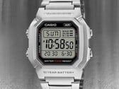 La montre Casio W-800HD-1AV (photo) est dotée d'un bracelet en acier inoxydable. (Source de l'image : Casio, édité)