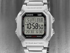 La montre Casio W-800HD-1AV (photo) est dotée d'un bracelet en acier inoxydable. (Source de l'image : Casio, édité)