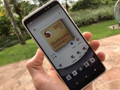 Appareil de référence pour le Qualcomm Snapdragon 865. 