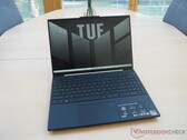 Test de l'Asus TUF Gaming A16 Advantage Edition : PC portable de jeu AMD