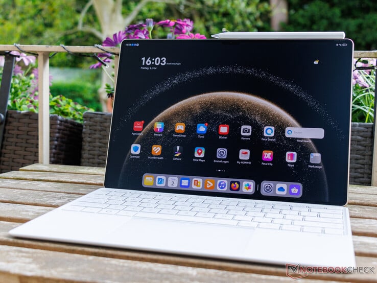 Une photo du Huawei MatePad 13.2 (2025) pour référence. (Source de l'image : Notebookcheck)