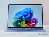 On ne sait pas si le Surface Laptop 7, plus petit, sera également équipé du X1E-80-100 ou du X1E-78-100. (Source de l'image : Microsoft)