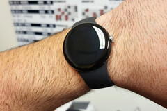 La Pixel Watch dispose d'un écran relativement petit, malgré son boîtier de 40 mm. (Source de l'image : u/tagtech1414)