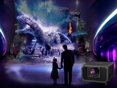 Le Panasonic Connect PT-RQ45K (photo) est en route. (Source de l&#039;image : Panasonic)