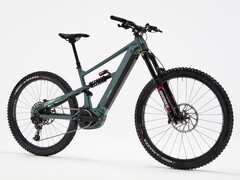 Le VTT Stilus E-Big de Decathlon est équipé d'un moteur Bosch Performance Line CX de 85 Nm. (Source de l'image : Decathlon)