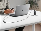 Le câble USB-C à USB-C 2-en-1 d'Anker (180 cm, 140W, tressé) est arrivé sur Amazon Allemagne. (Source de l'image : Anker)