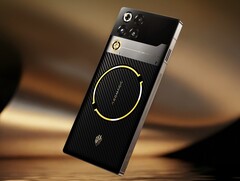 Le RedMagic 11 Pro+ Golden Saga Limited Edition est désormais disponible en Inde (Image source : RedMagic)