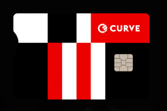 Curve est une application de portefeuille multi-cartes 