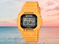 La montre G-Shock x Surfrider Foundation Japan G-5600SFJ-9 (photo) de Casio est arrivée au Royaume-Uni. (Source de l'image : Casio)