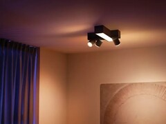 Philips Hue a lancé une nouvelle version du plafonnier Centris. (Source de l'image : Philips Hue)