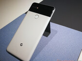 Les Google Pixel 2 et Pixel 2 XL peuvent désormais installer Android 13. (Image source : NotebookCheck)