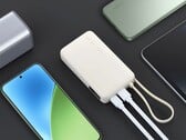 Xiaomi vend désormais le 67W Power Bank 10000 (câble intégré) (photo) au Royaume-Uni. (Source de l'image : Xiaomi)