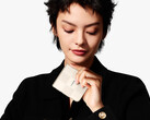 Le Mix Flip 2 est proposé à partir de 999 $ sur Giztop. Photo : une image promotionnelle du téléphone pliable. (Source de l'image : Xiaomi)