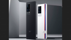 L'iQOO 8 Pro. (Source : iQOO)