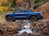 Le Silverado EV RST offre une recharge rapide de 350 kW (image : GM)