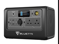 La centrale électrique portable EB70 de Bluetti a une capacité de 716 Wh. (Image source : Bluetti)