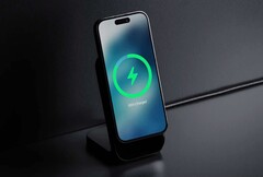 Apple serait en train d'implémenter une nouvelle variante MagSafe sur l'iPhone 16. (Image : Nomad)