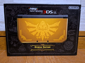 Une console "New Nintendo 3DS LL Hyrule Edition" actuellement proposée à près de 1000 $ sur eBay (source d'image : eBay)