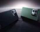 Le OnePlus 10 Pro, lancé en 2022, était doté d'un module photo de forme carrée. (Source de l'image : OnePlus)